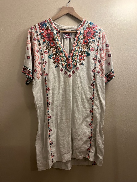 Johnny Was Dresses & Skirts - Johnny Was embroidered dress